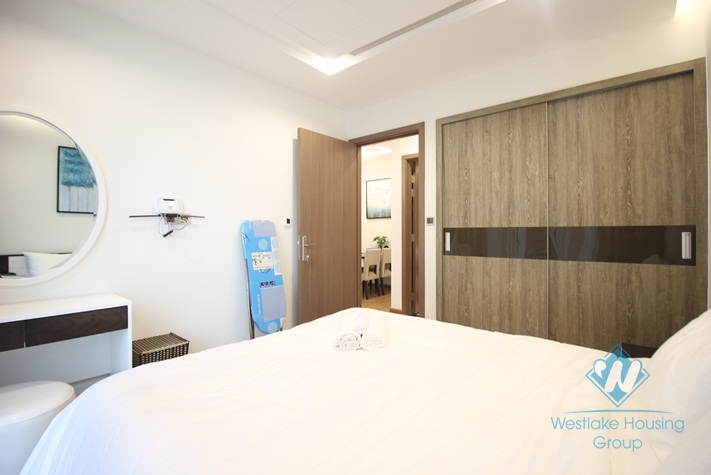 Luxury one bedroom apartment for rent in Vinhome Metrpolis, Ba Dinh district, Ha Noi